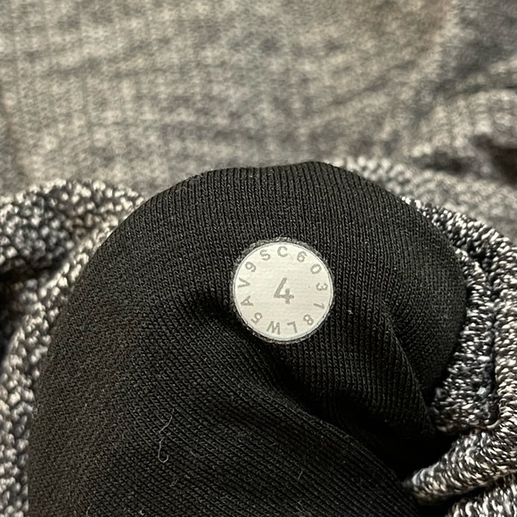 Lululemon Wunder Under Hi-Rise Tight *28" Coco Pique Black White women’s size 4 - Picture 9 of 9